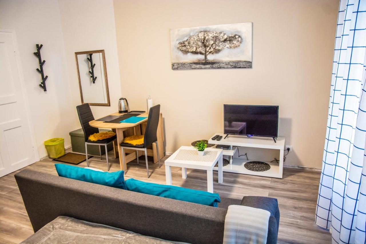 Apartment & Room Eni Zagreb Luaran gambar