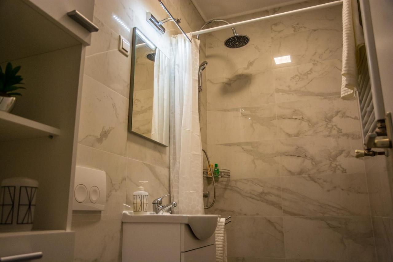 Apartment & Room Eni Zagreb Luaran gambar
